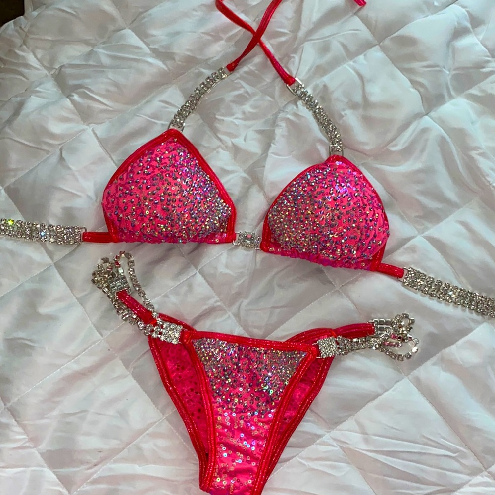 💕 Bikini Bodybuilding Competition Suit 💕